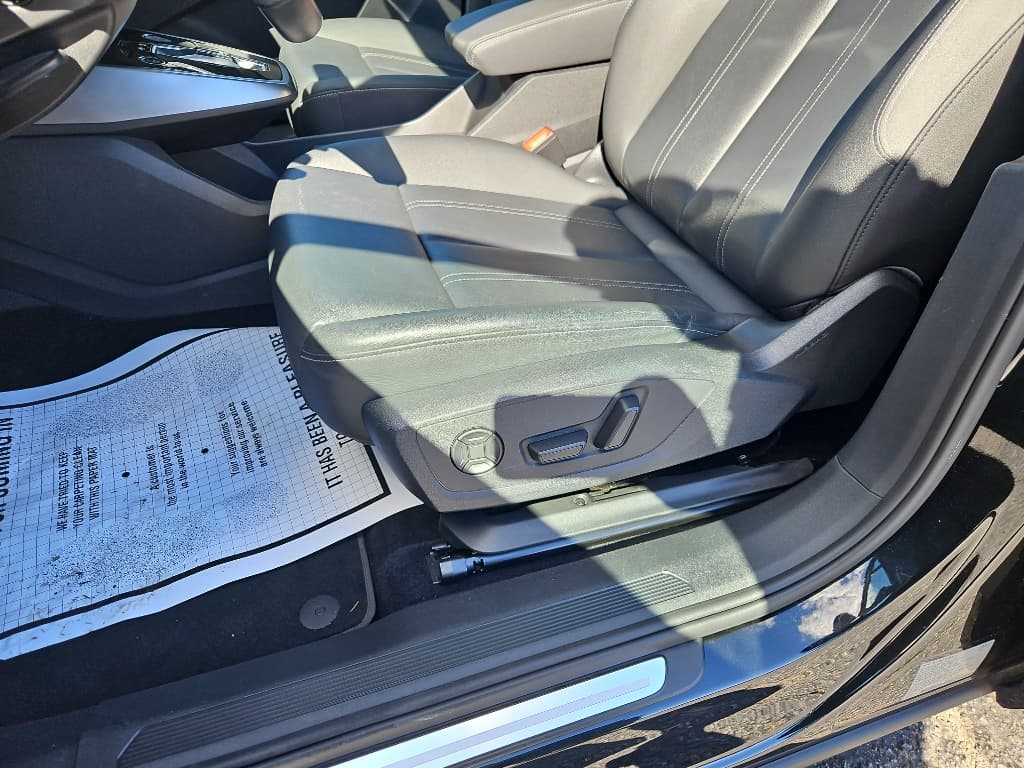 2022 Audi Q4 e-tron view 7