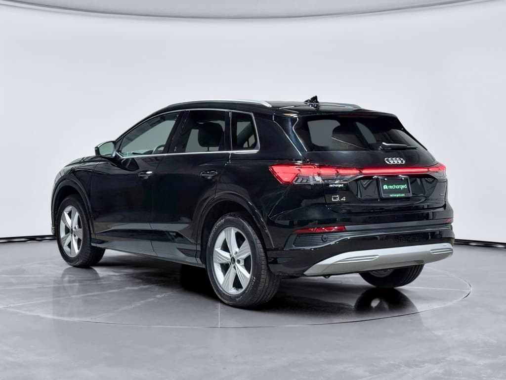 2022 Audi Q4 e-tron view 2