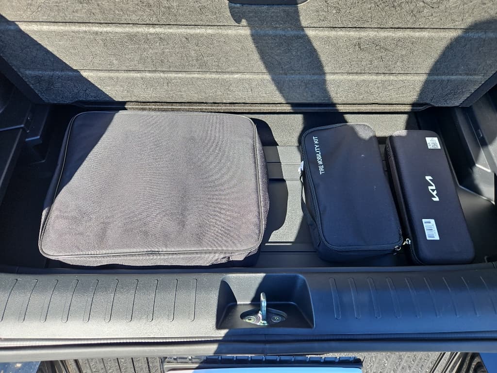 2022 Kia EV6 view 6