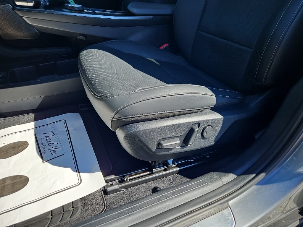 2022 Kia EV6 view 7