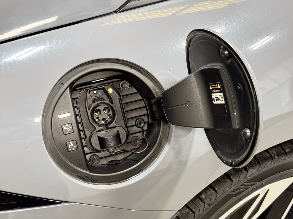 2024 Hyundai IONIQ 6 view 5