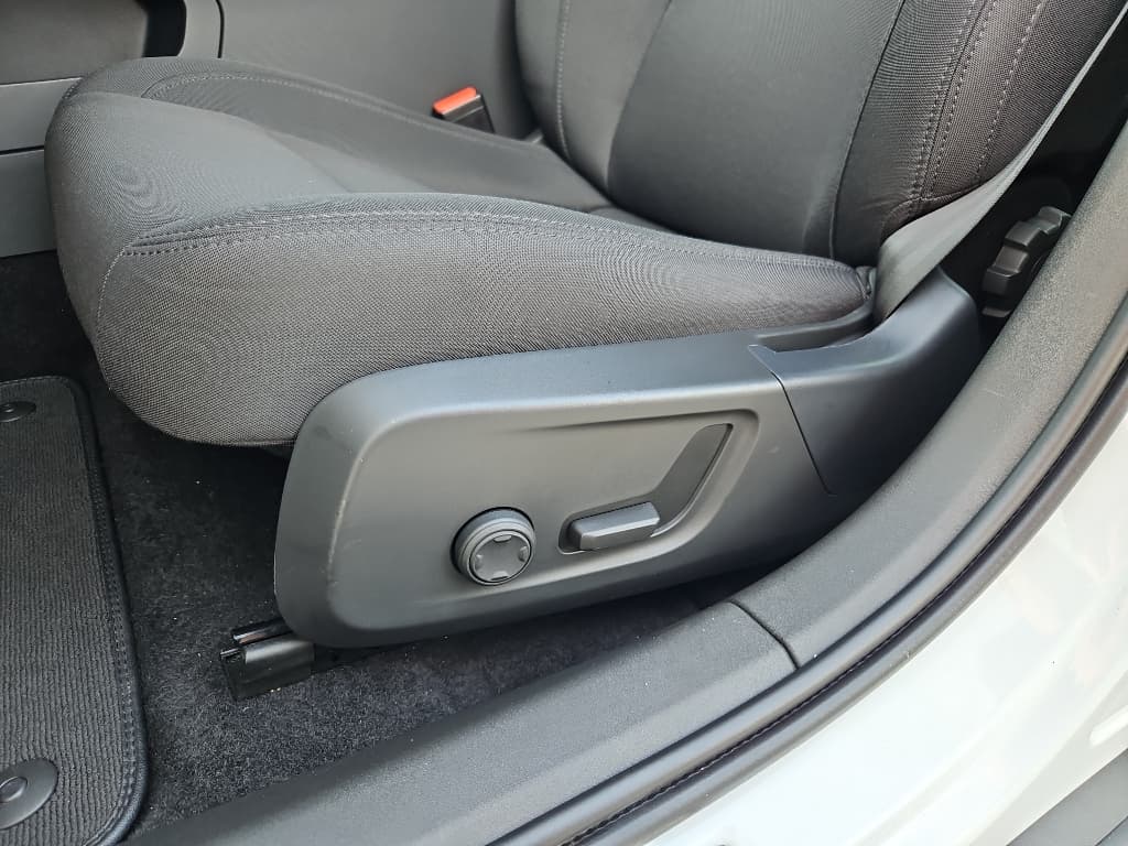 2022 Polestar Polestar 2 view 7