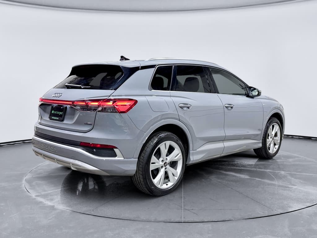 2023 Audi Q4 e-tron view 3
