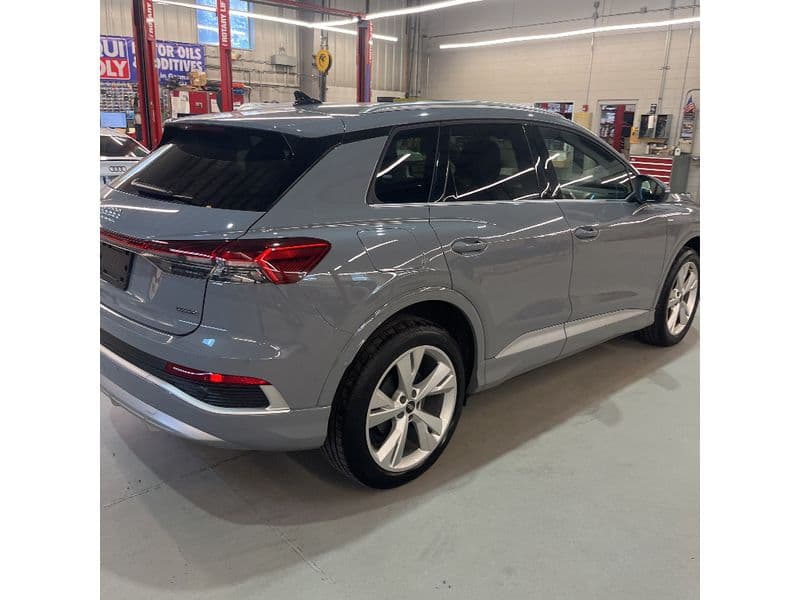 2023 Audi Q4 e-tron view 3