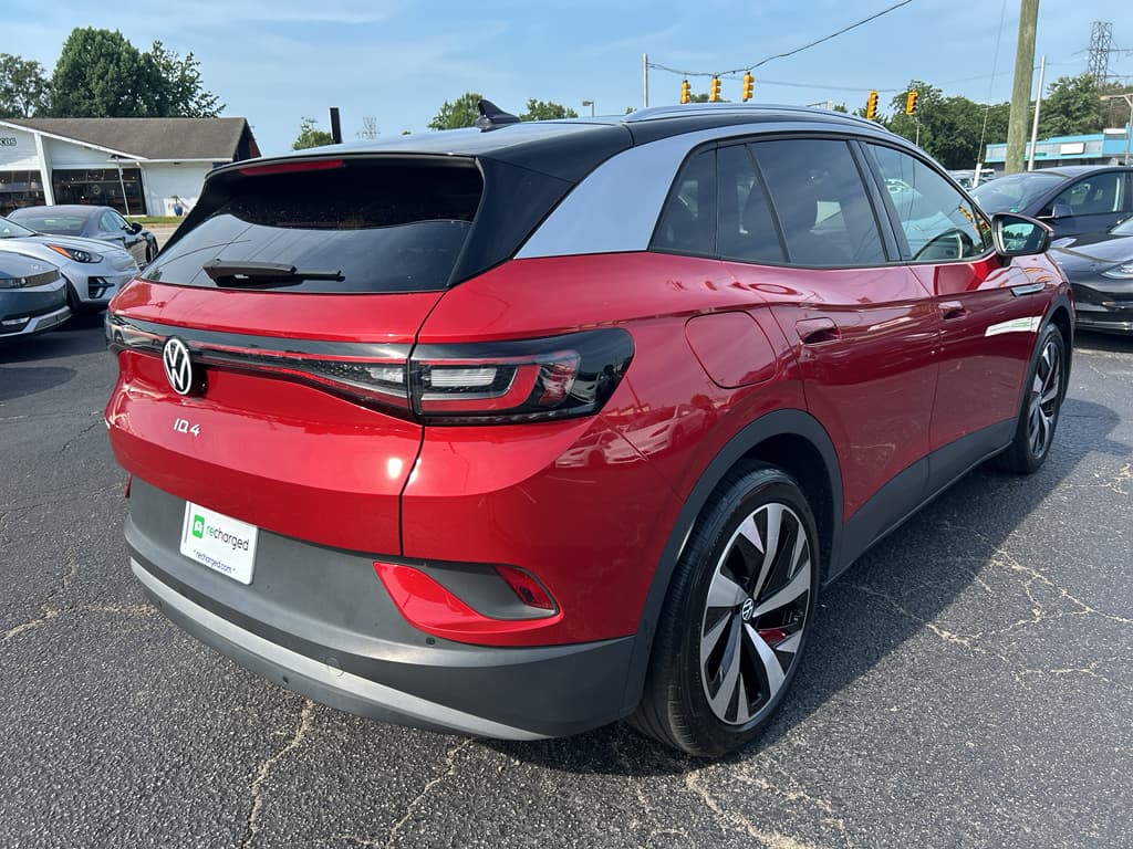 2021 Volkswagen ID.4 view 3