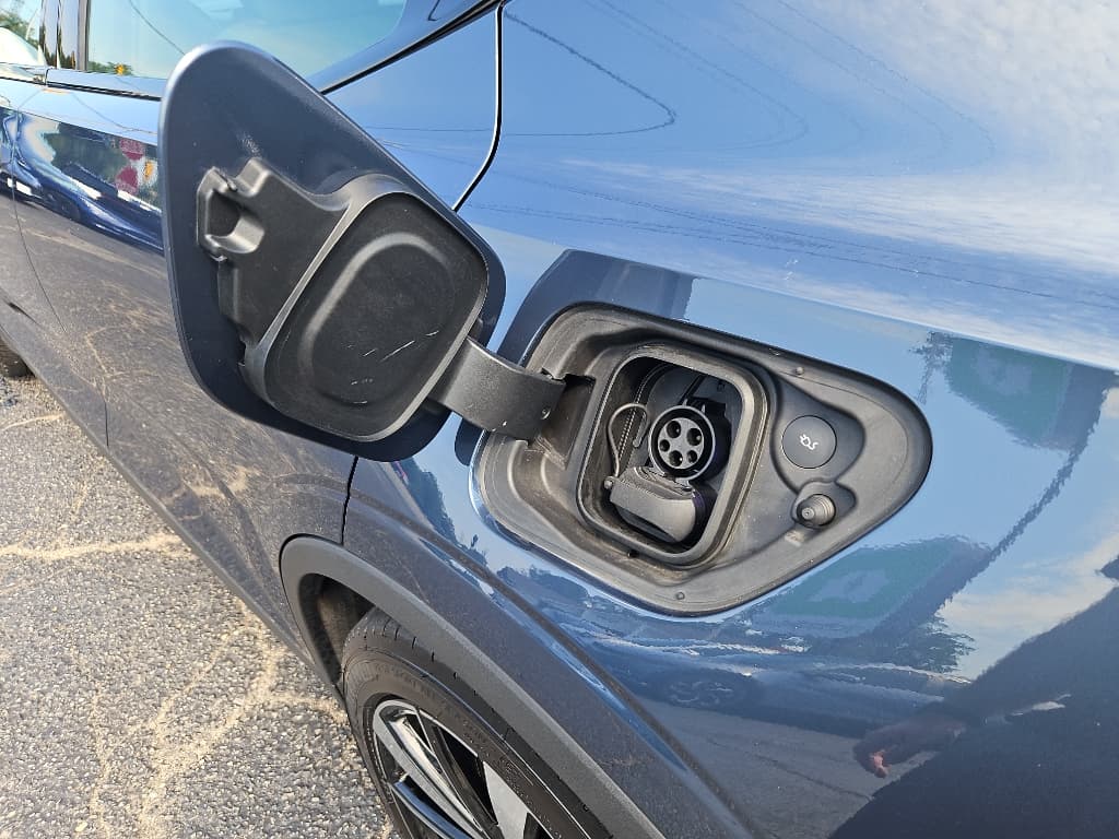 2022 Polestar Polestar 2 view 5