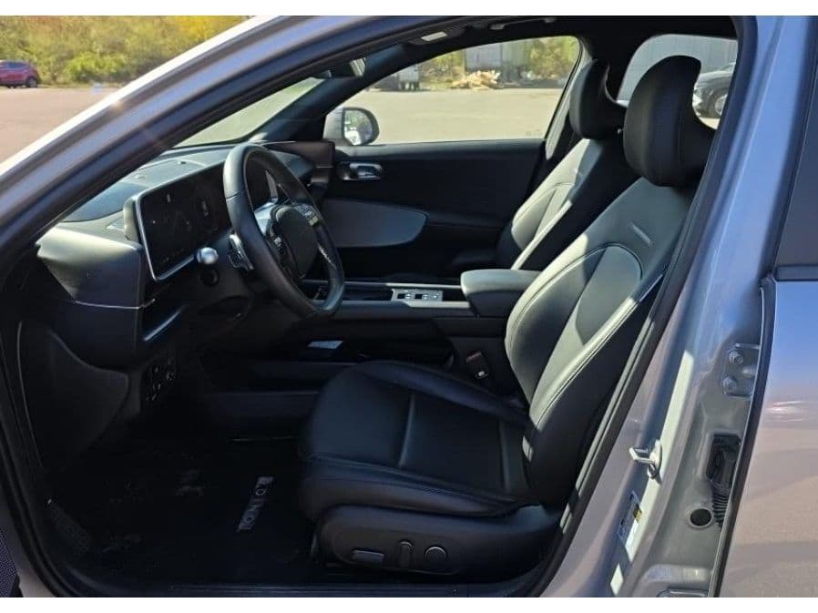 2024 Hyundai IONIQ 6 view 5