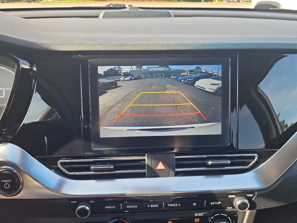 2020 Kia Niro EV view 15