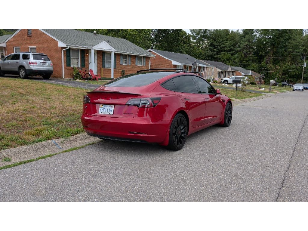 2021 Tesla Model 3 view 3