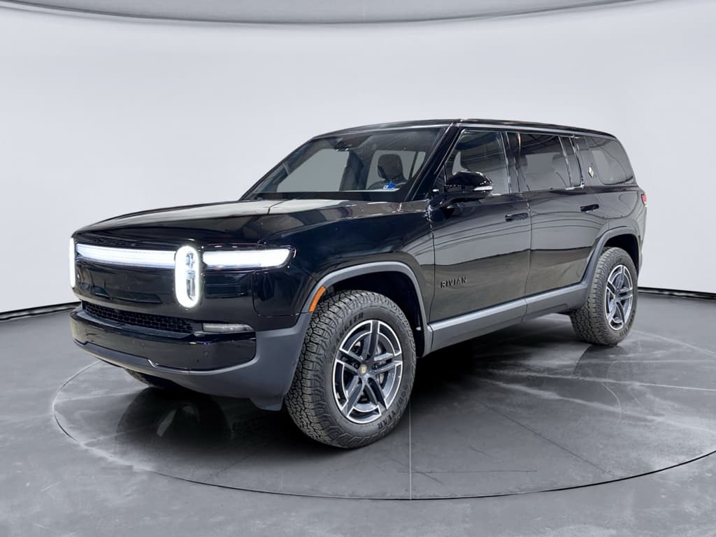 2025 Rivian R1S