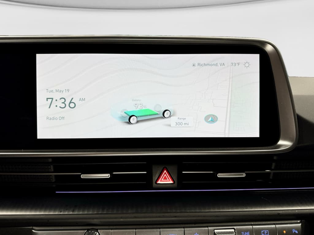 2024 Hyundai IONIQ 6 view 8