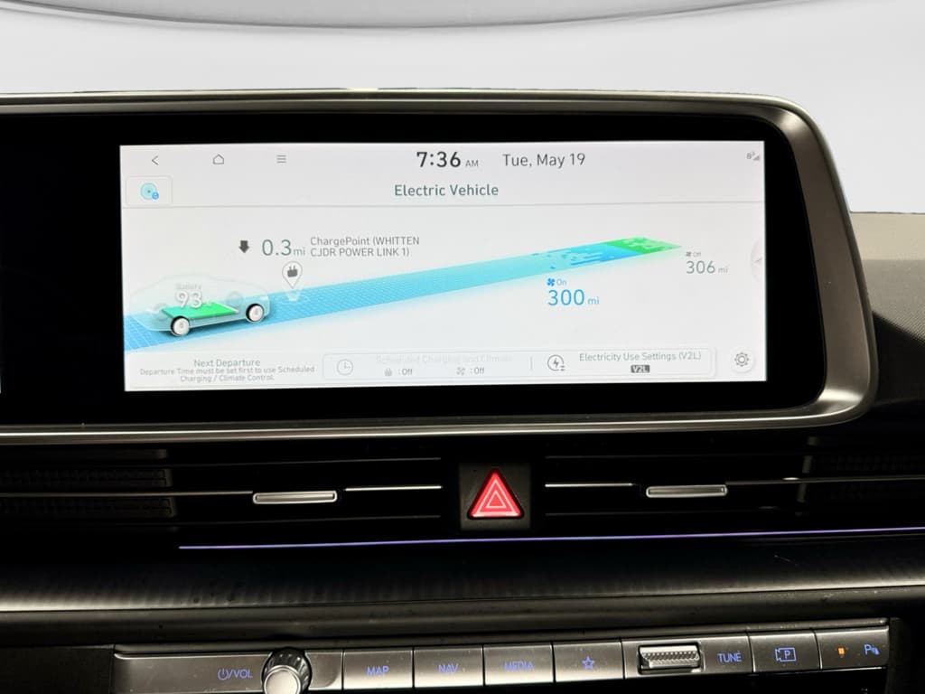 2024 Hyundai IONIQ 6 view 9