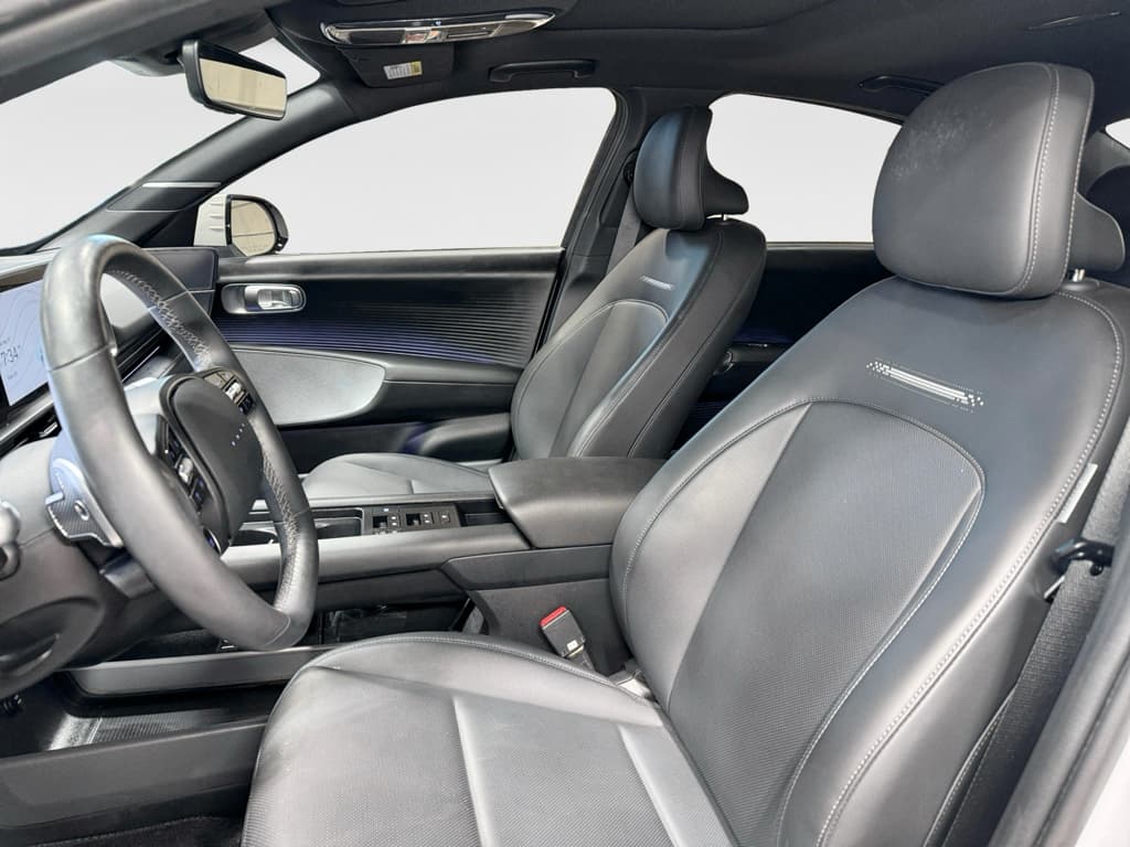 2024 Hyundai IONIQ 6 view 15