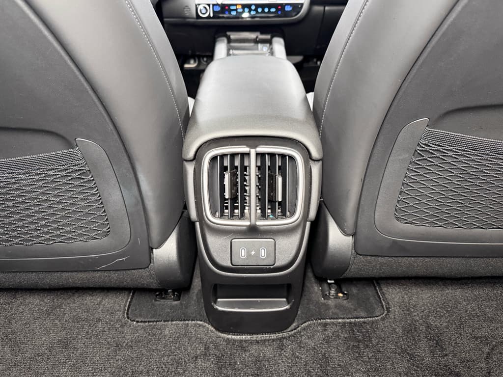 2024 Hyundai IONIQ 6 view 19