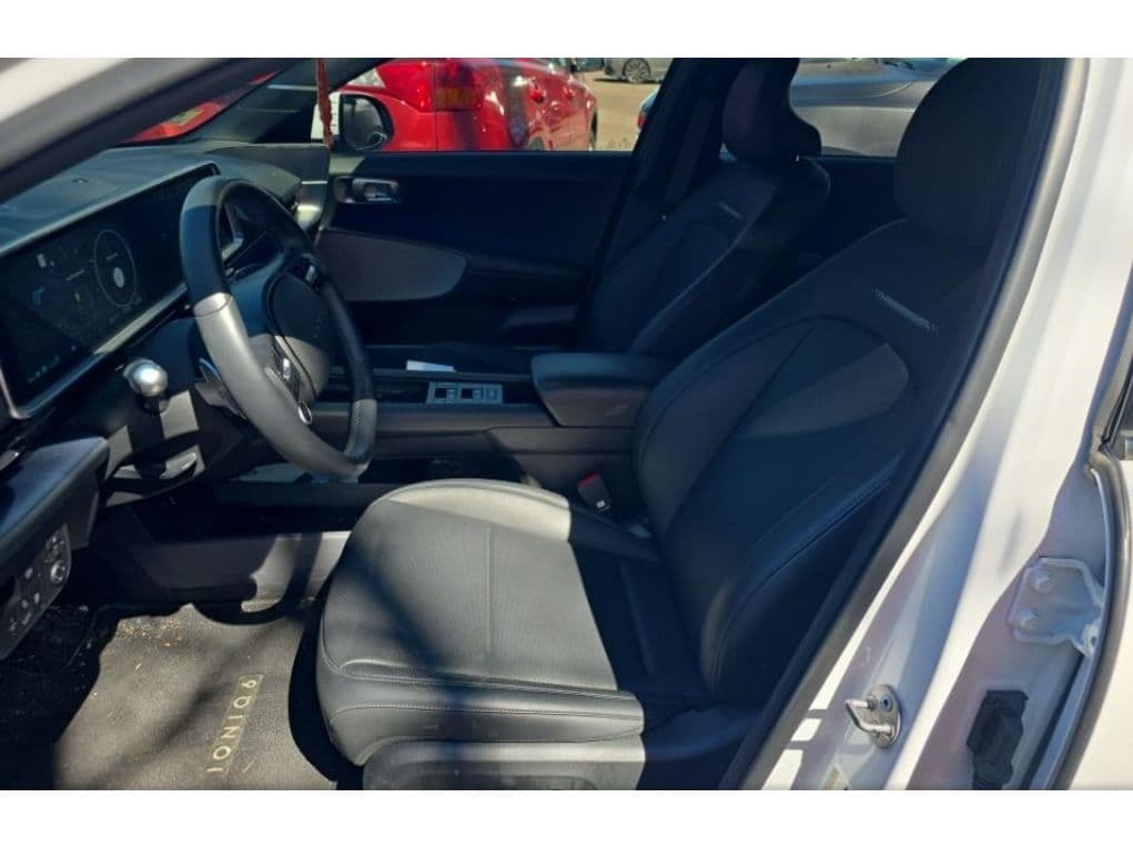 2024 Hyundai IONIQ 6 view 5