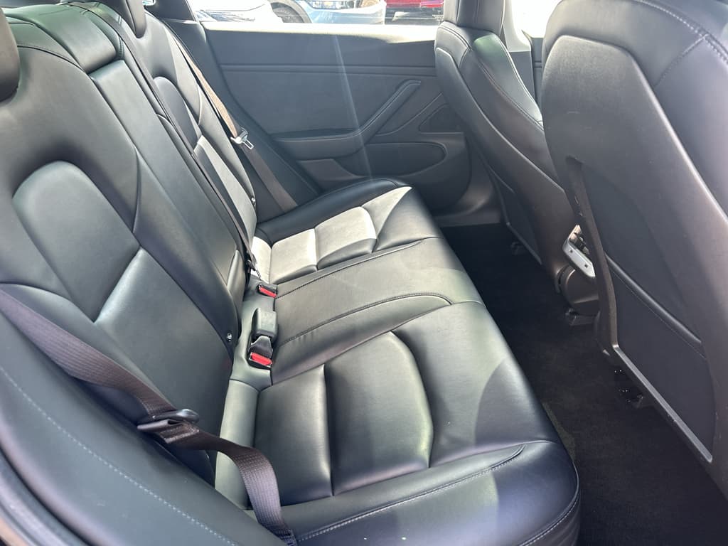 2018 Tesla Model 3 view 18