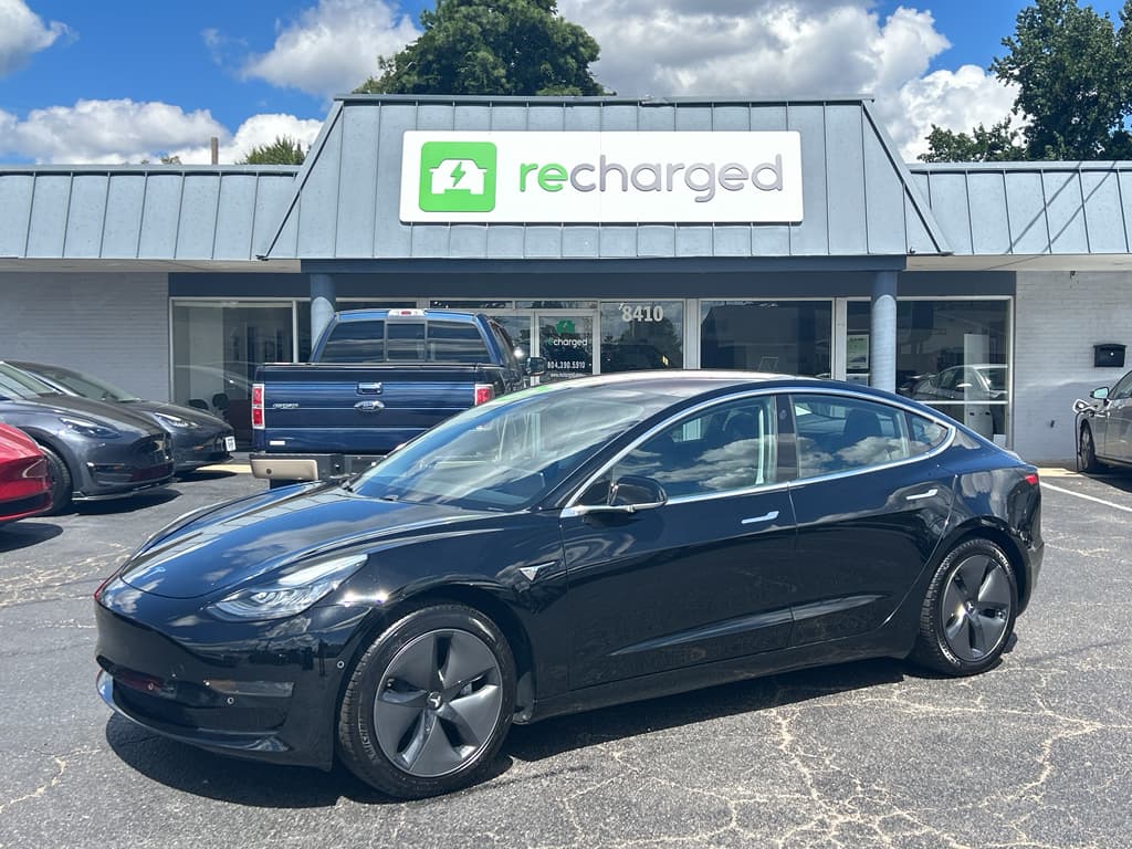 2018 Tesla Model 3 view 1