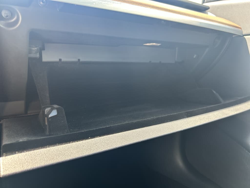 2018 Tesla Model 3 view 15