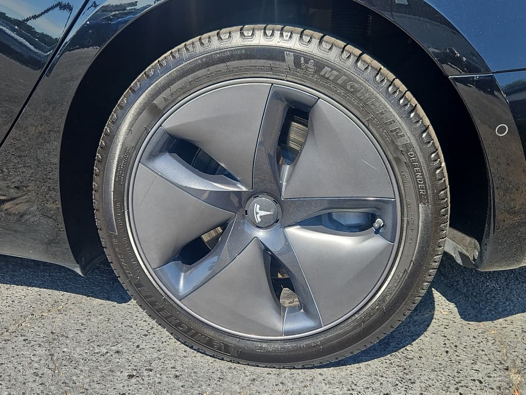 2018 Tesla Model 3 view 25