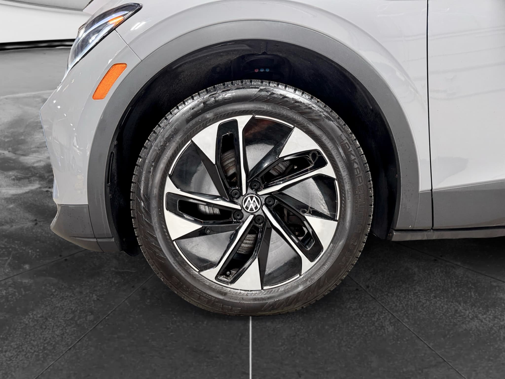 2022 Volkswagen ID.4 view 29
