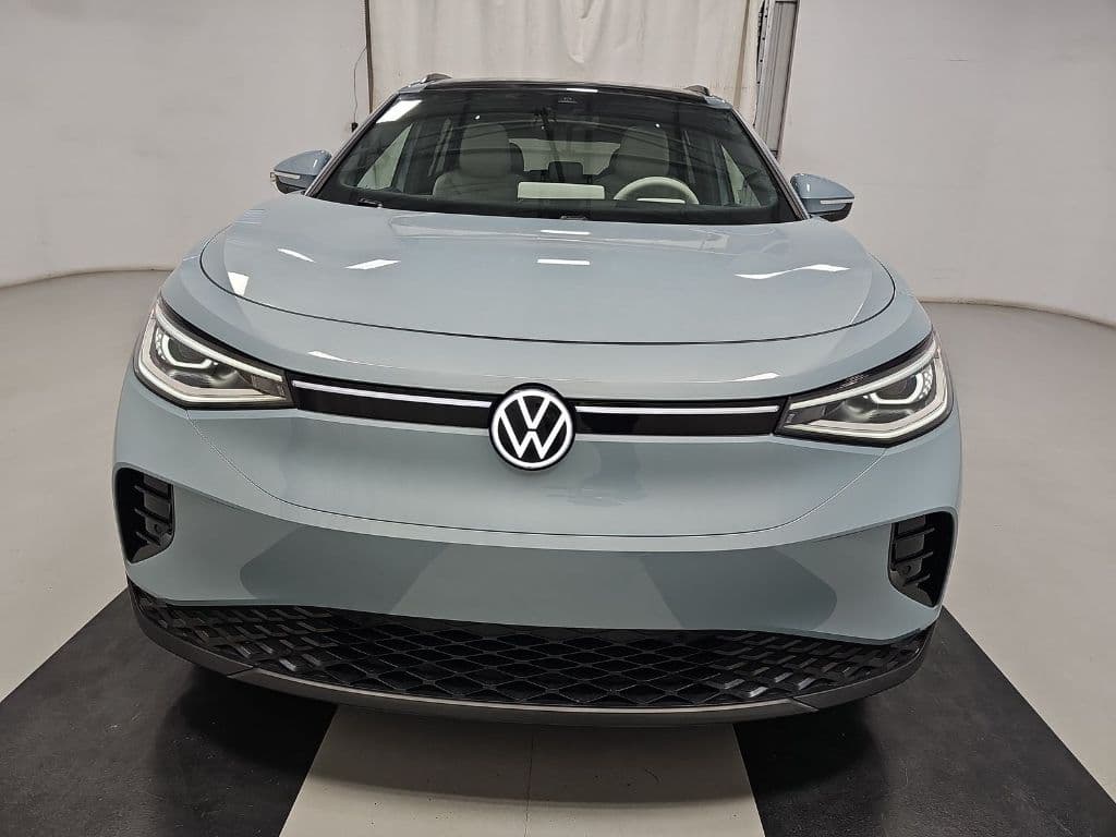 2023 Volkswagen ID.4 view 2