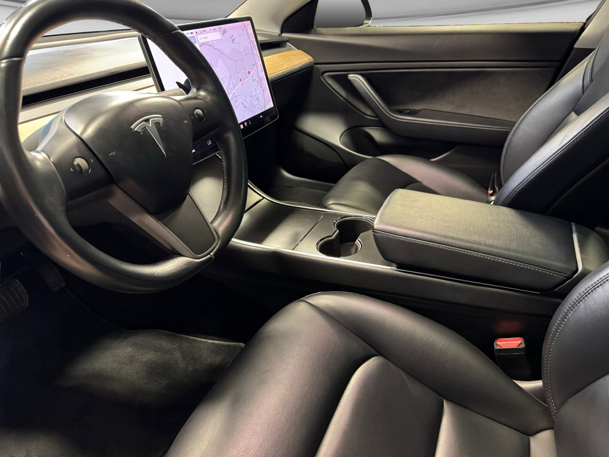 2018 Tesla Model 3 view 11