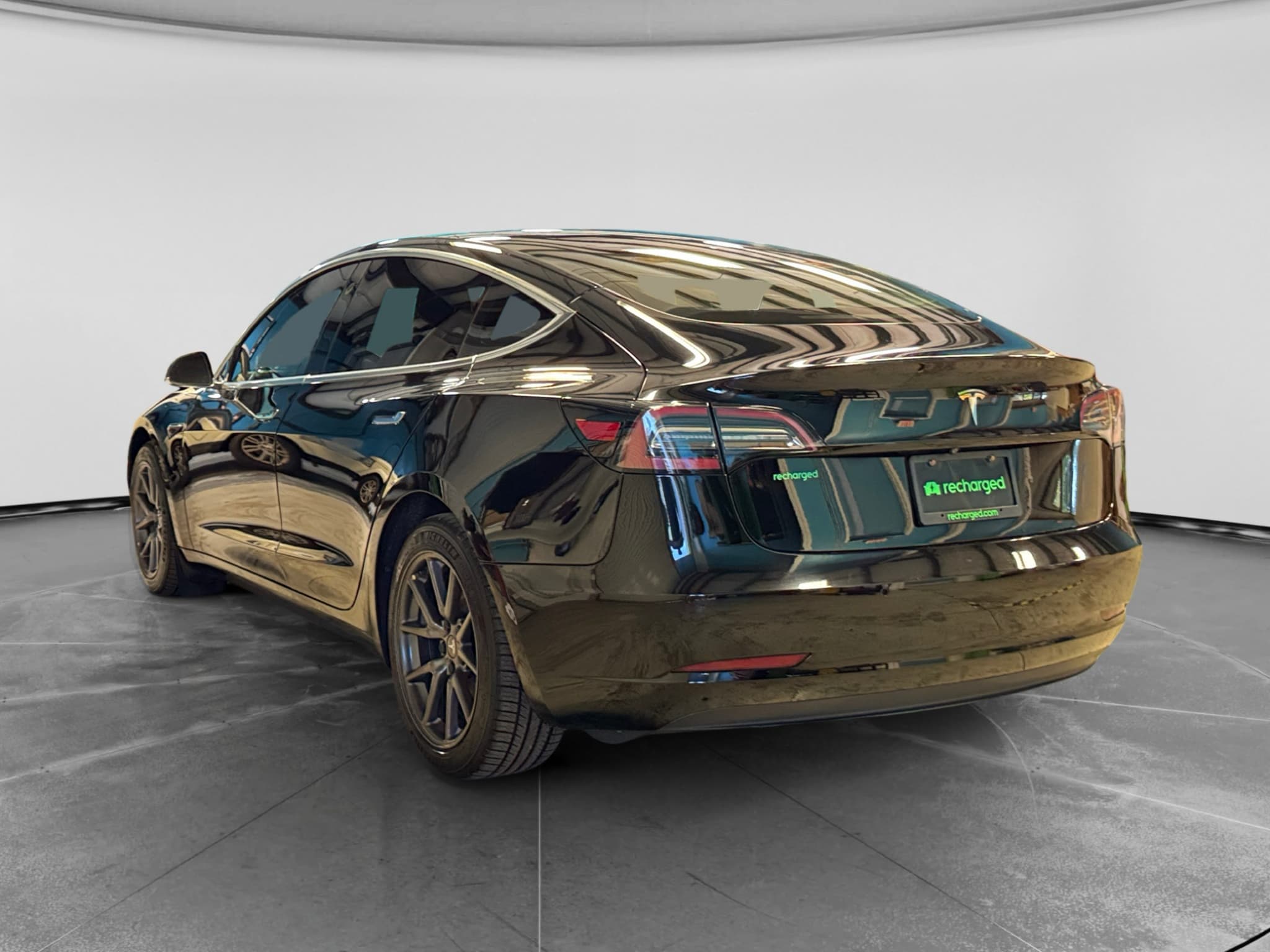 2018 Tesla Model 3 view 2