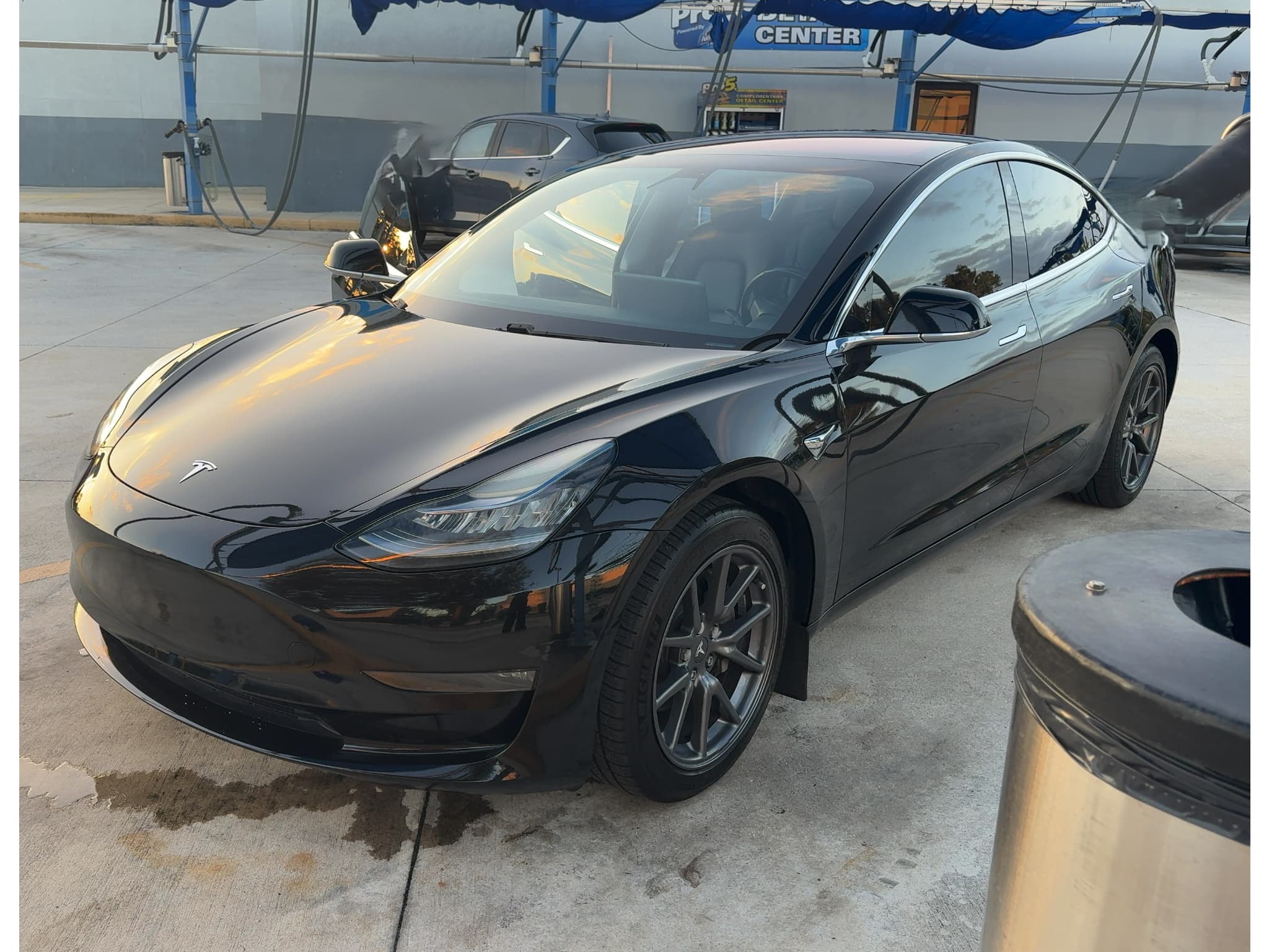 2018 Tesla Model 3 view 1