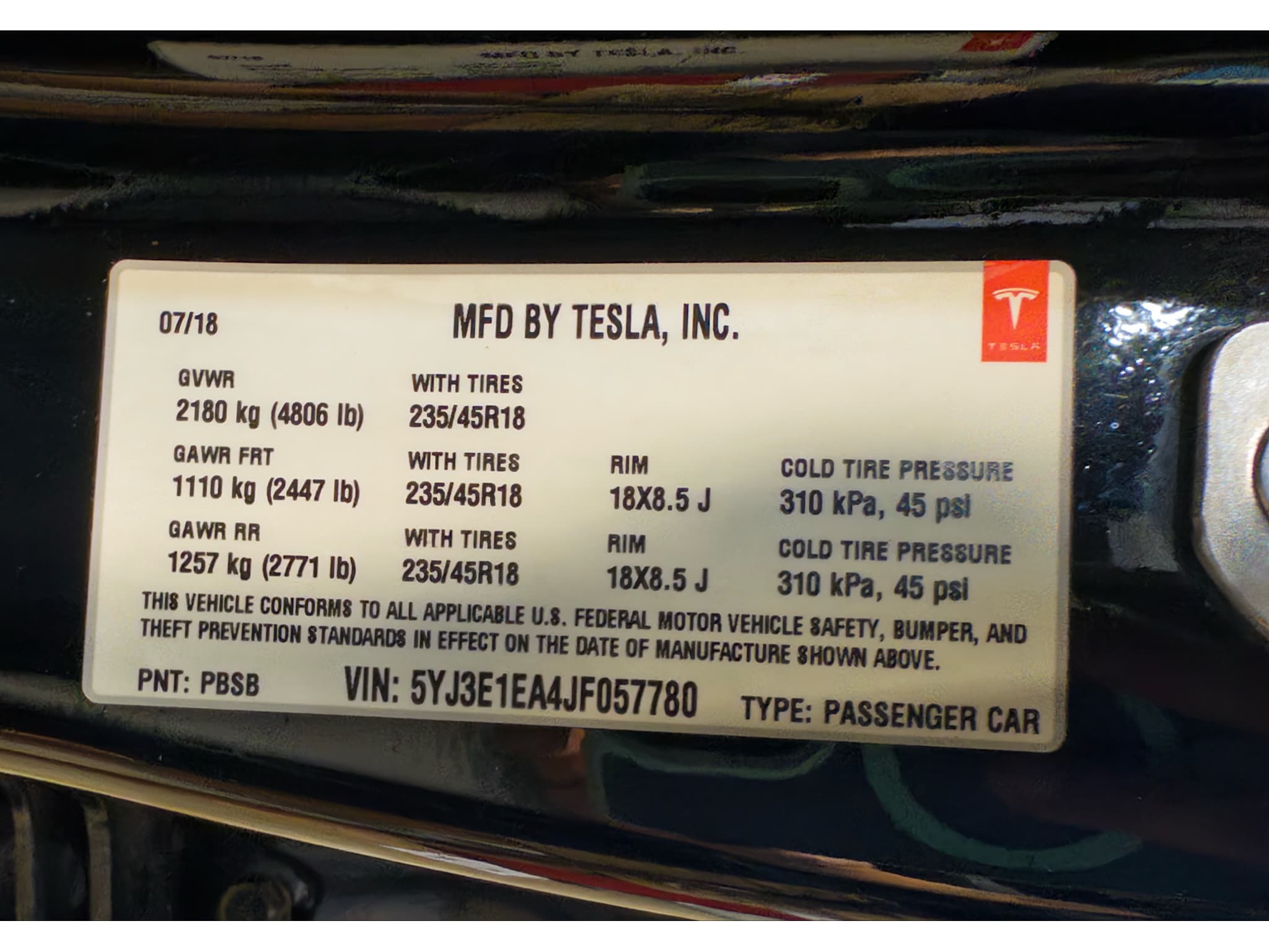 2018 Tesla Model 3 view 28