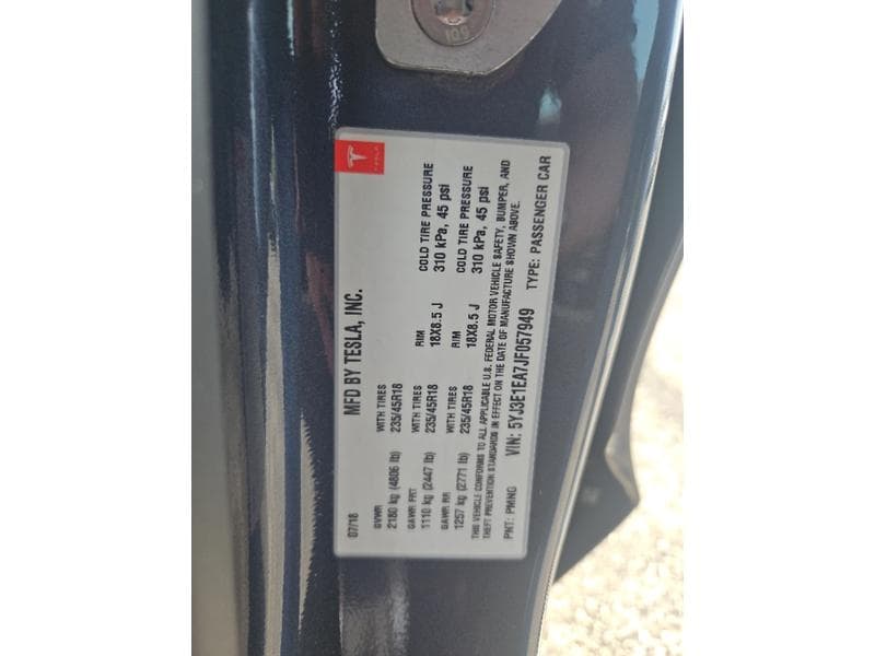 2018 Tesla Model 3 view 20