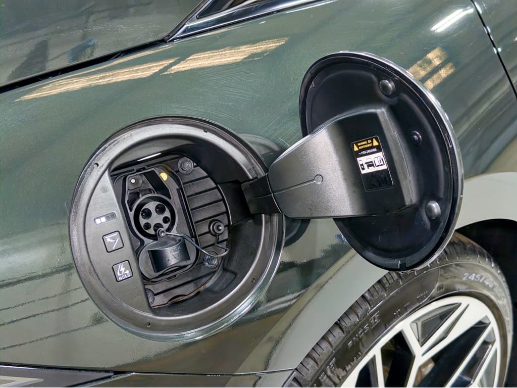 2024 Hyundai IONIQ 6 view 5
