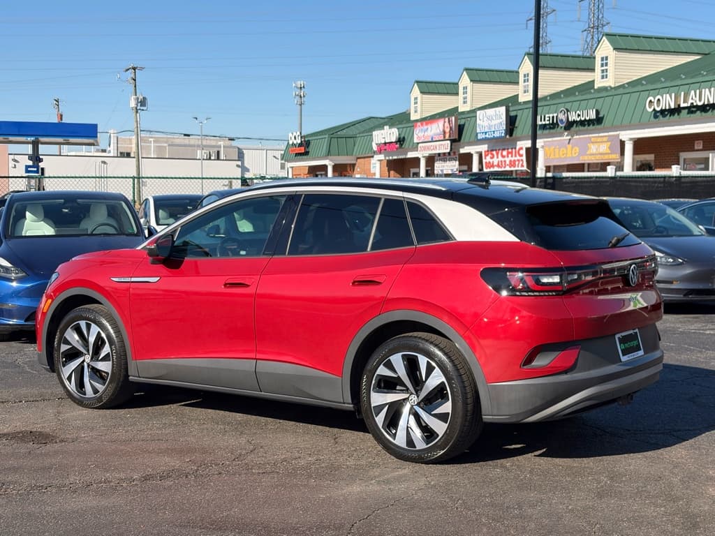 2022 Volkswagen ID.4 view 2