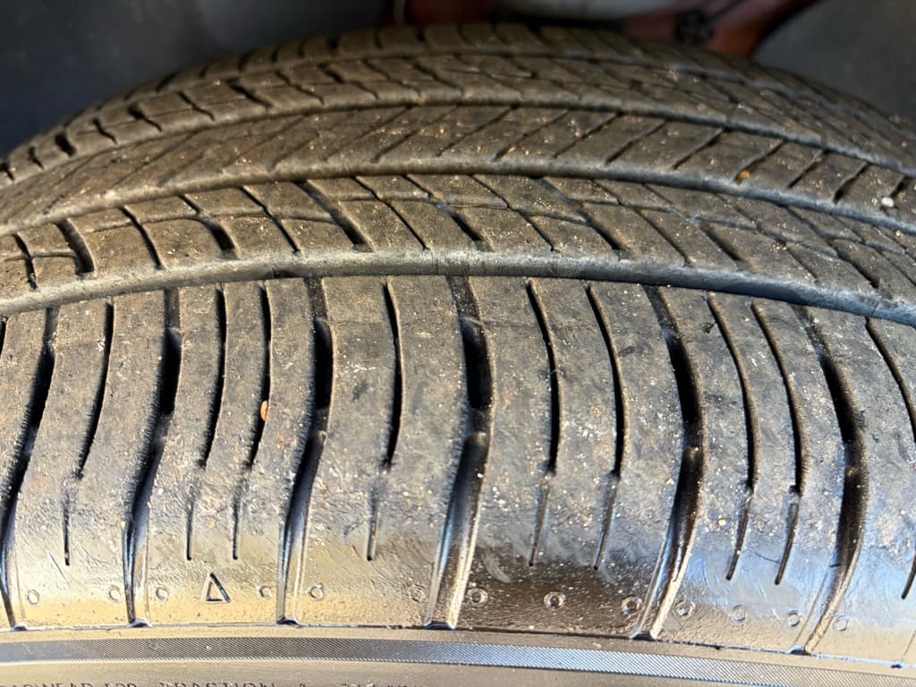 2022 Volkswagen ID.4 view 35