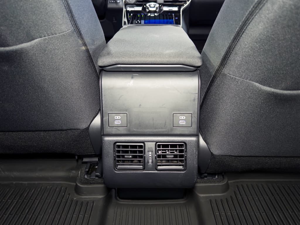 2024 Subaru Solterra view 20