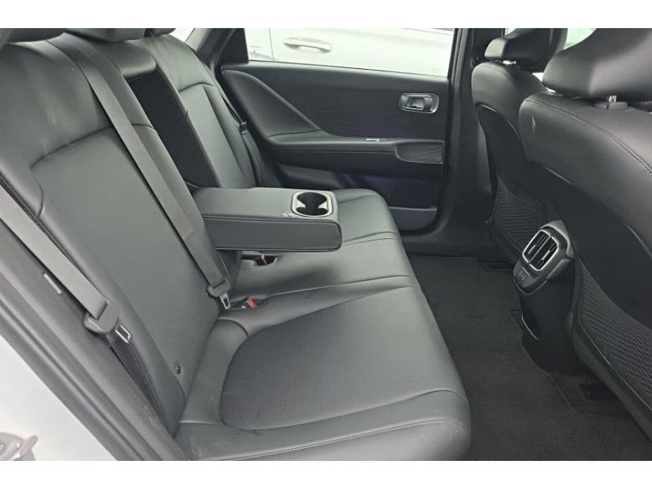 2024 Hyundai IONIQ 6 view 6