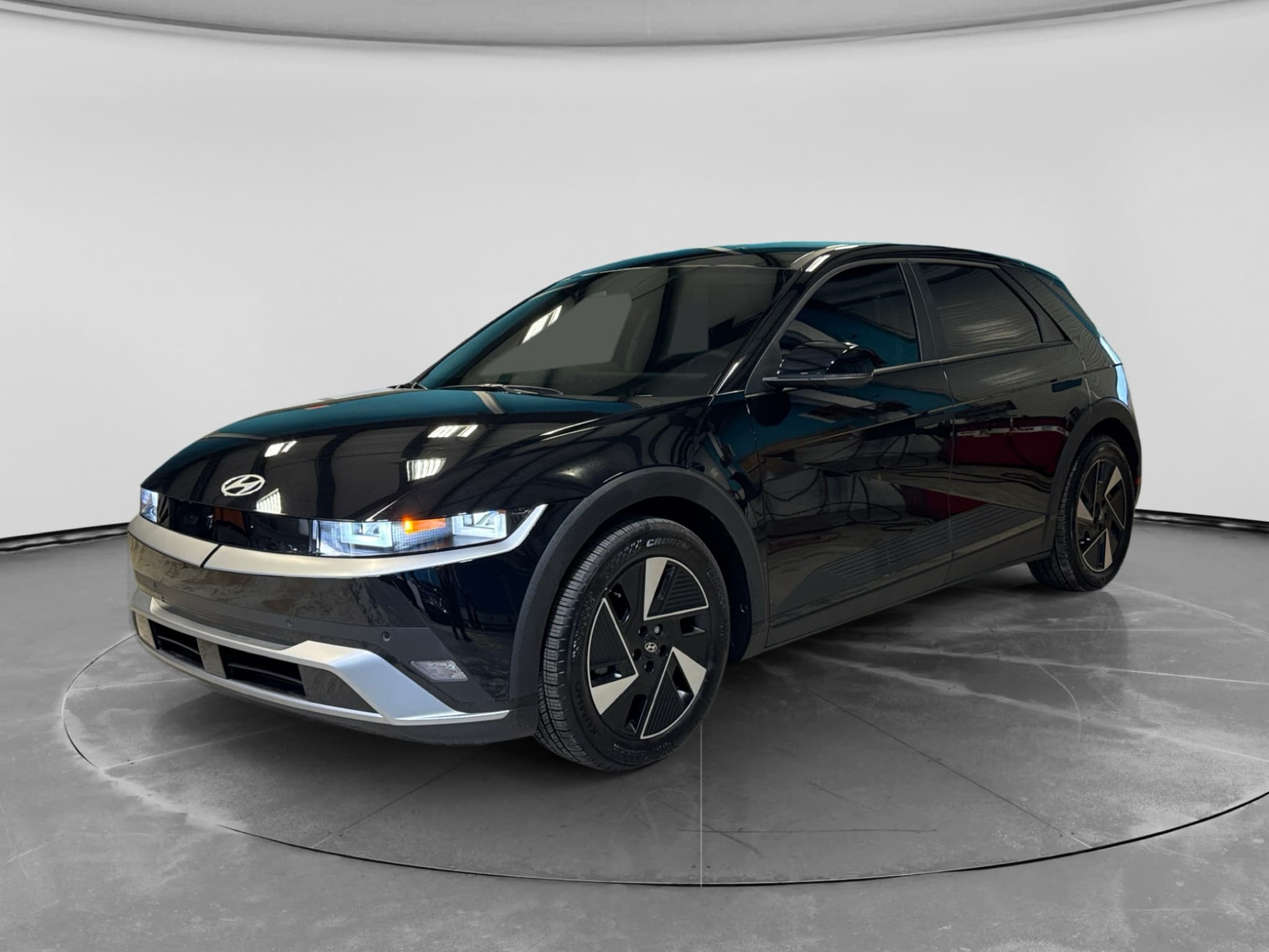 2026 Hyundai IONIQ 5 view 1