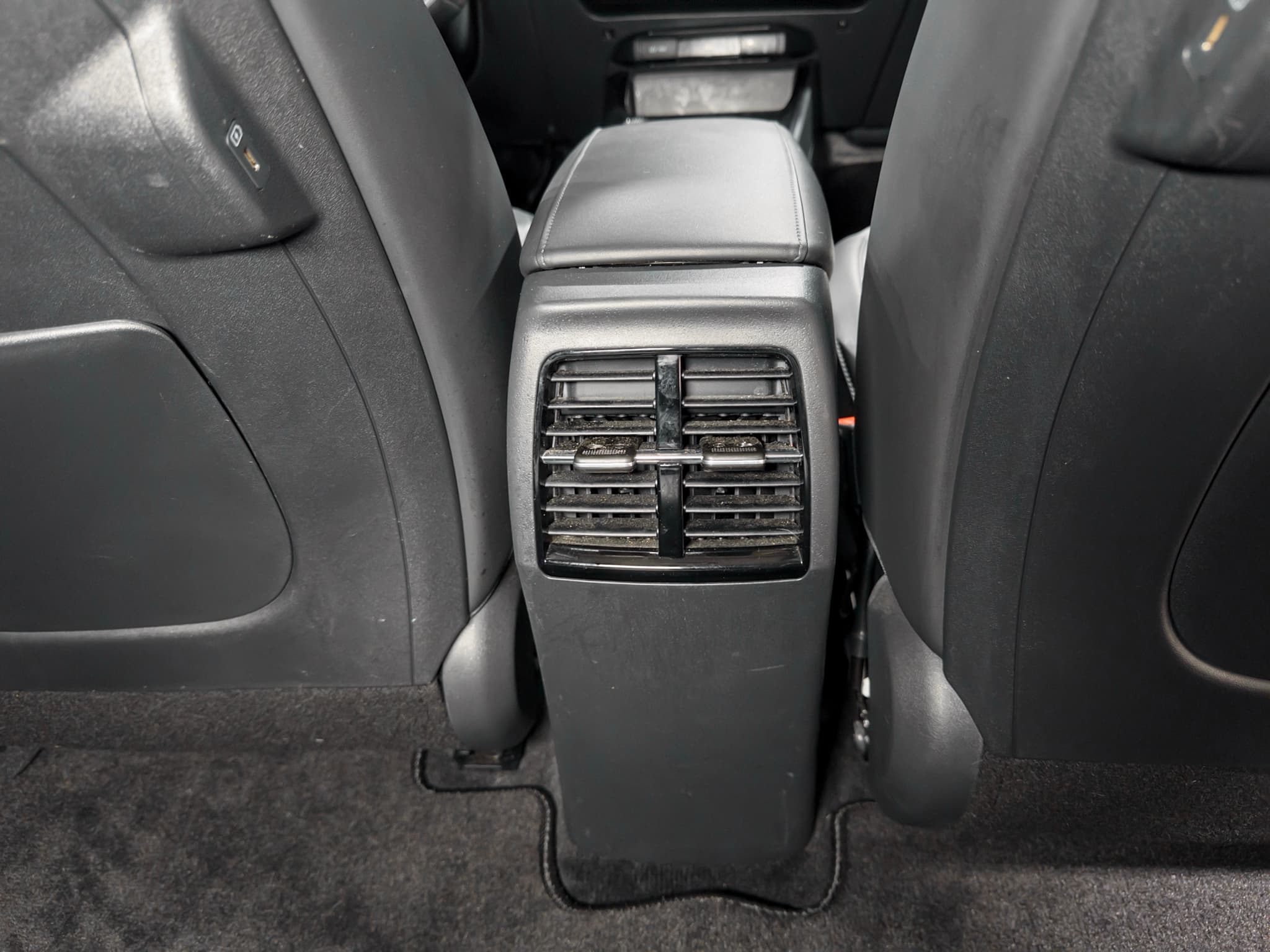 2023 Kia Niro EV view 21