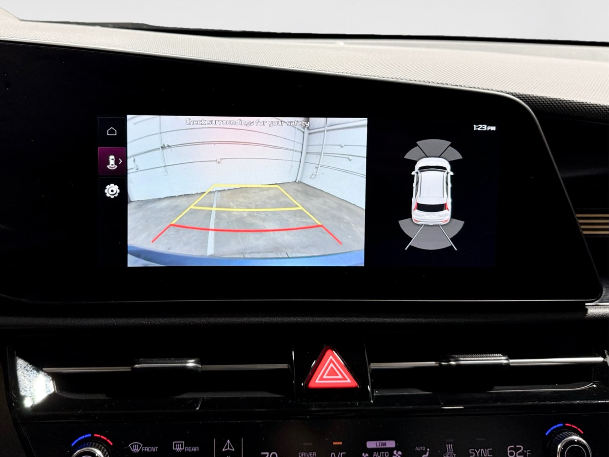 2023 Kia Niro EV view 14
