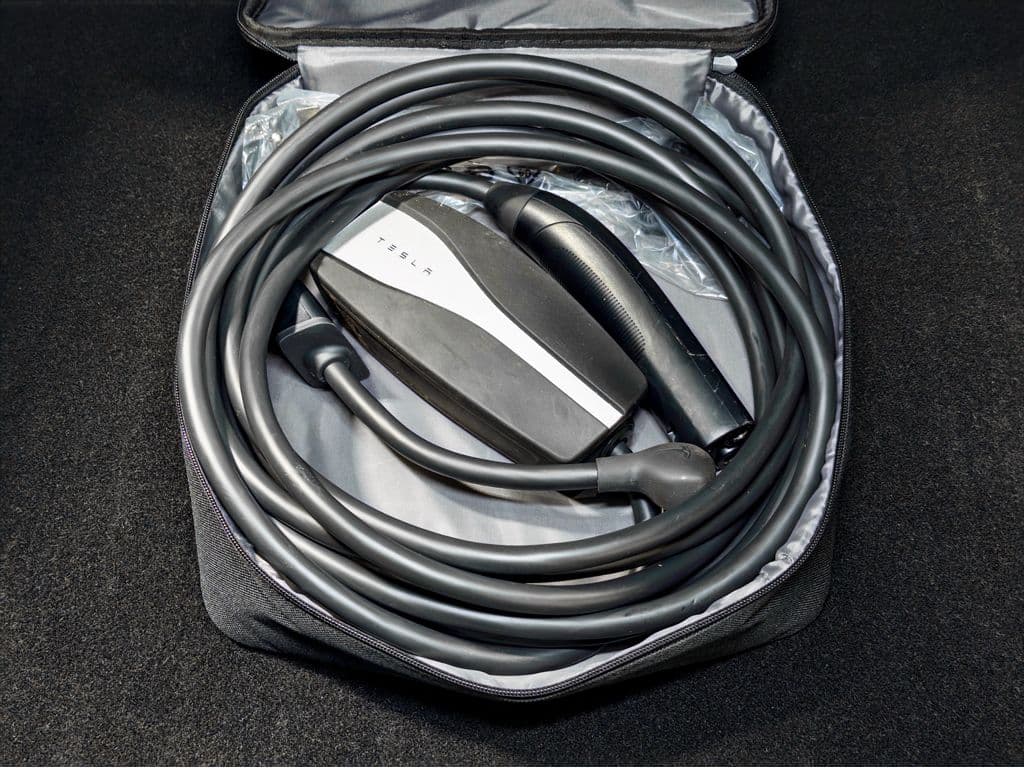 2023 Tesla Model Y view 6