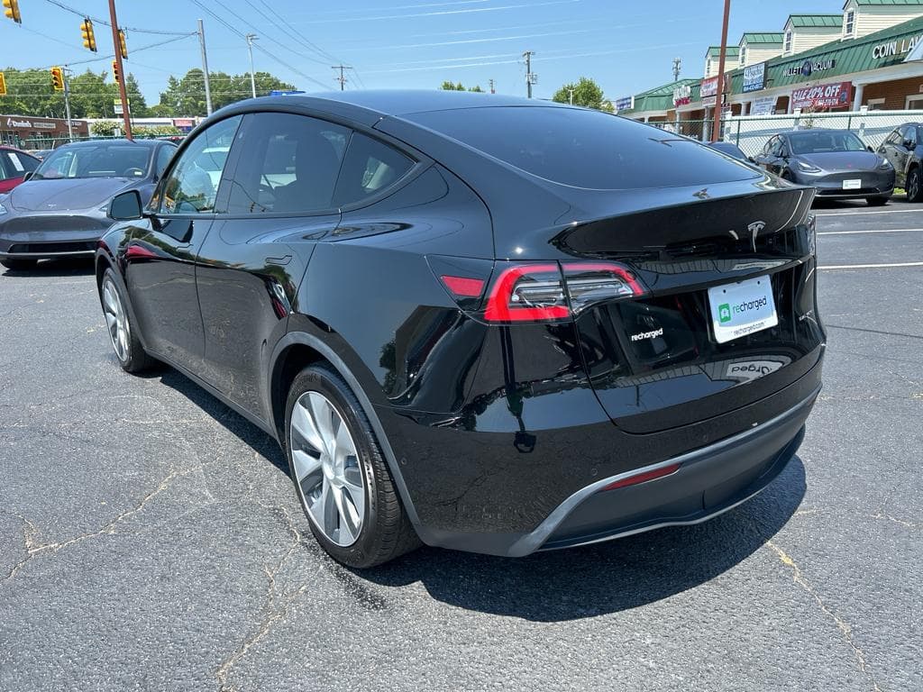 2021 Tesla Model Y view 2