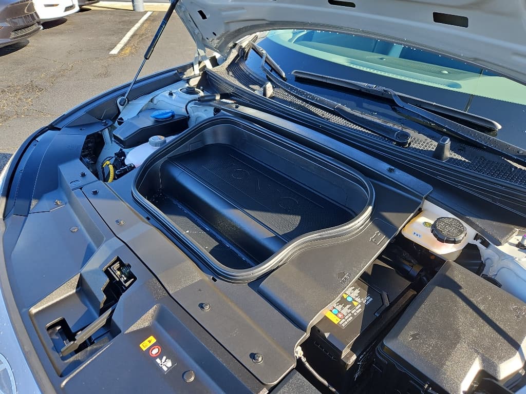 2024 Hyundai IONIQ 6 view 28