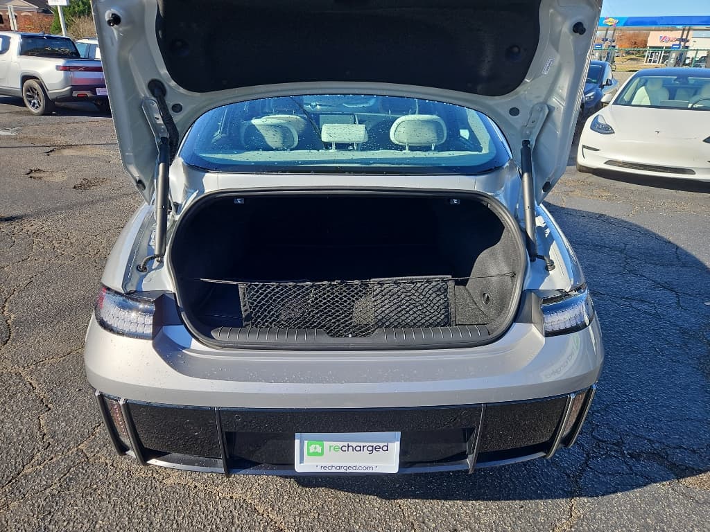 2024 Hyundai IONIQ 6 view 29