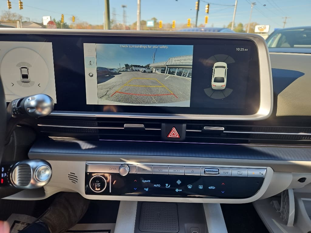 2024 Hyundai IONIQ 6 view 16