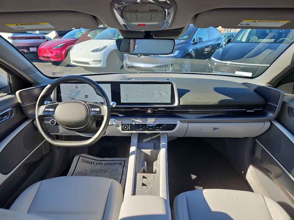 2024 Hyundai IONIQ 6 view 18