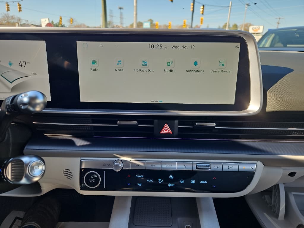 2024 Hyundai IONIQ 6 view 12