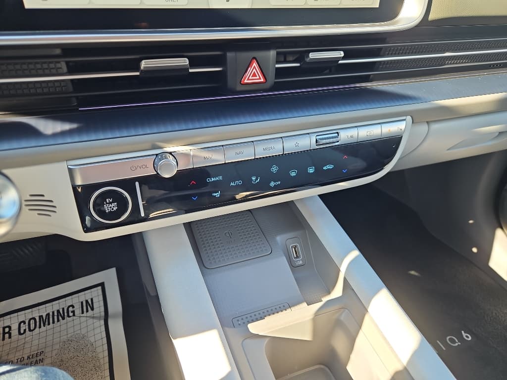 2024 Hyundai IONIQ 6 view 17