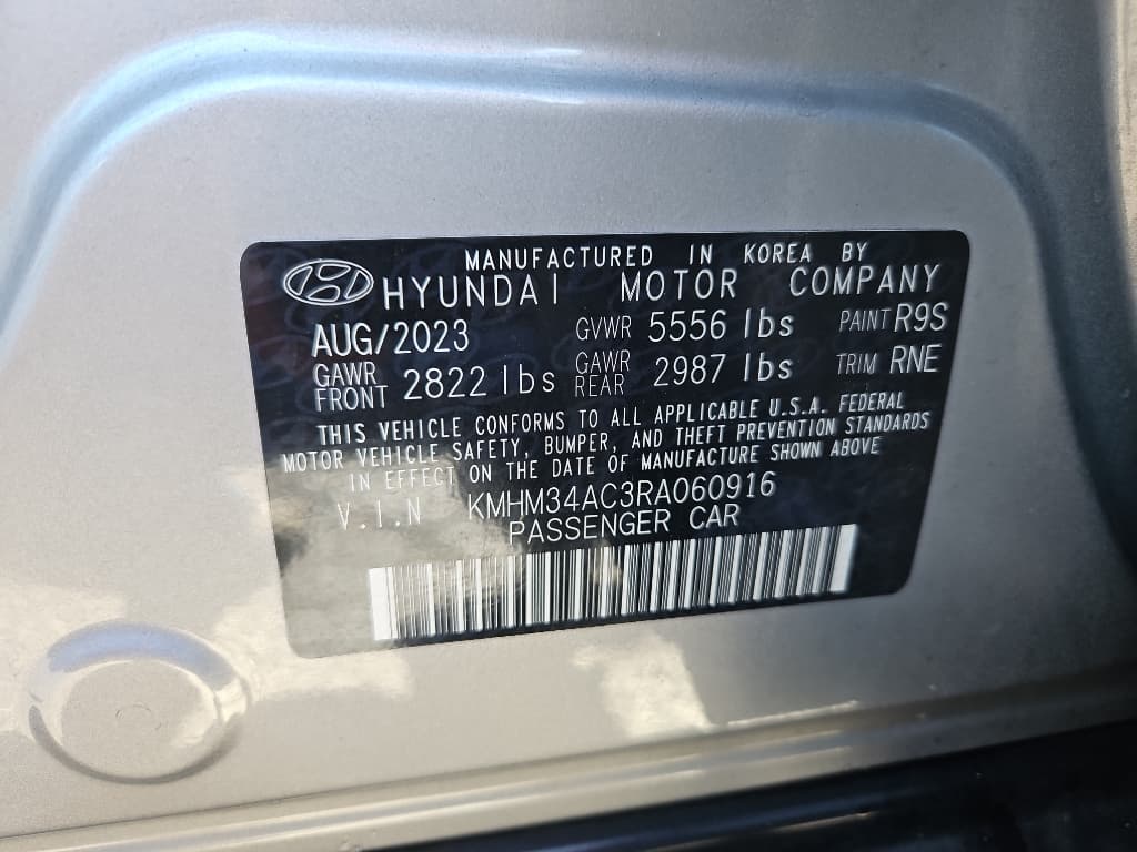 2024 Hyundai IONIQ 6 view 30