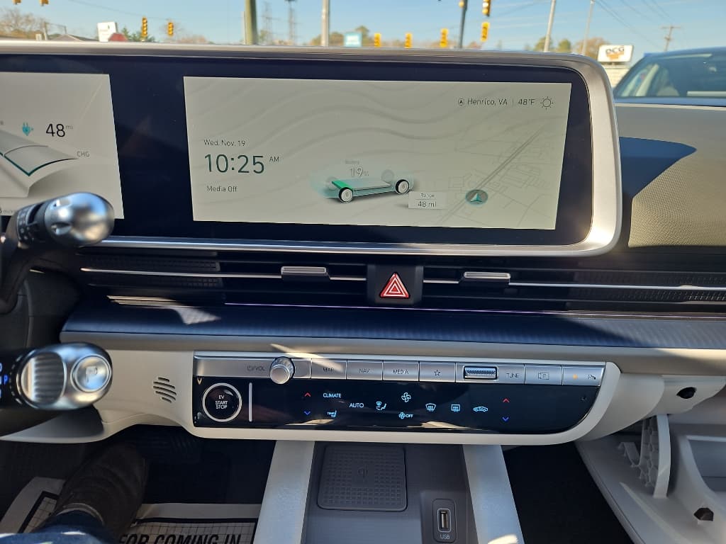 2024 Hyundai IONIQ 6 view 10