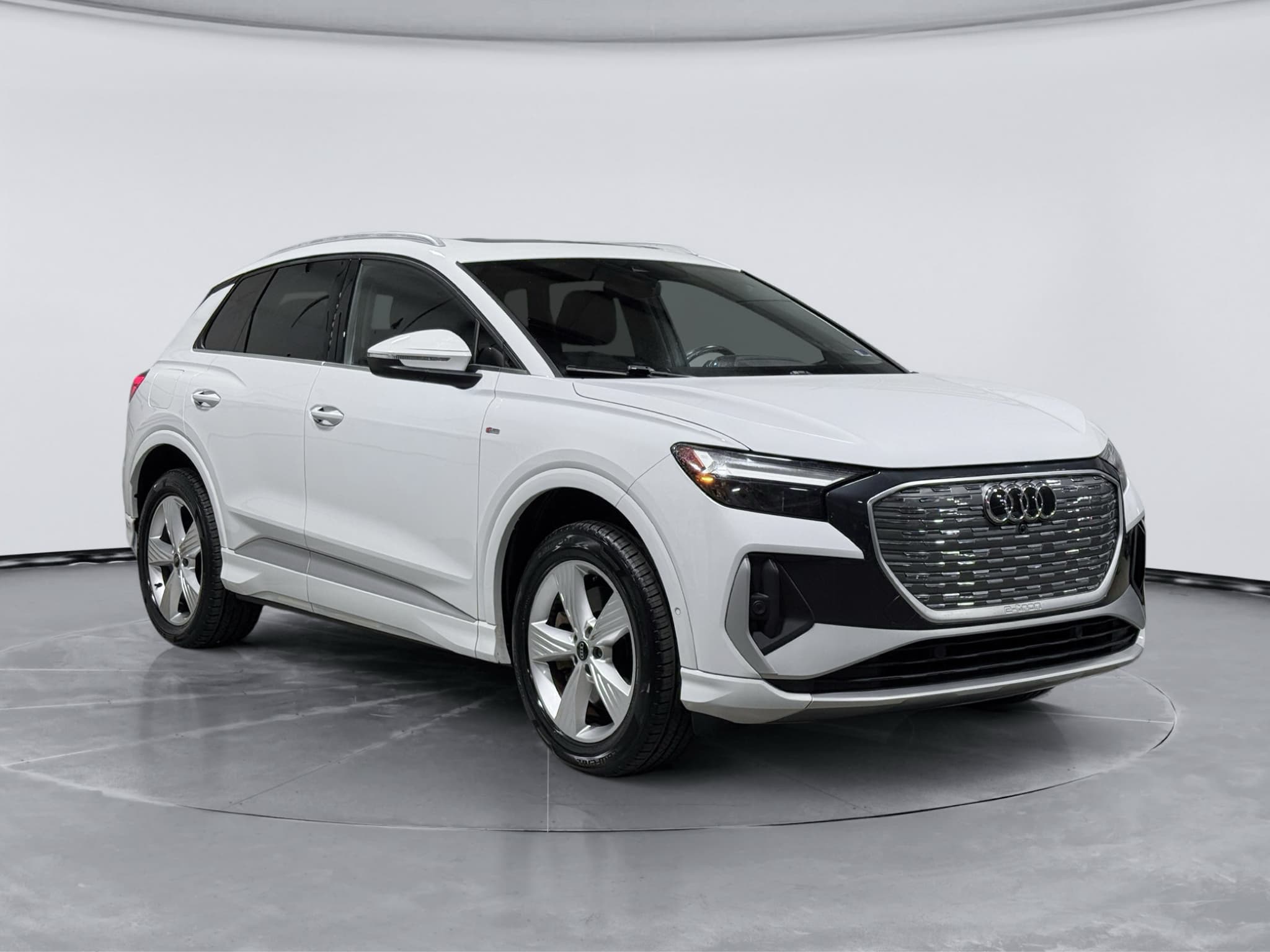 2023 Audi Q4 e-tron view 4