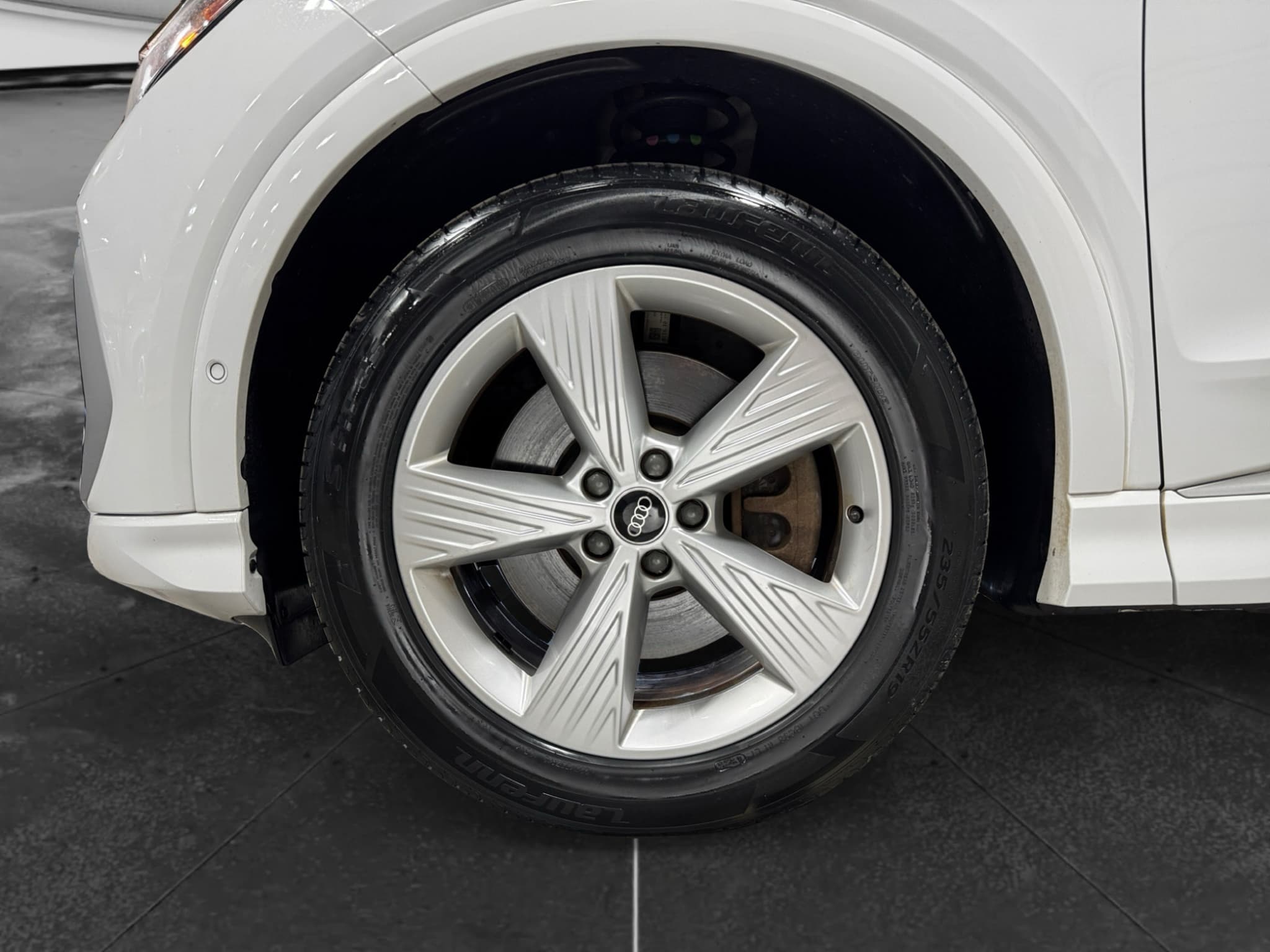 2023 Audi Q4 e-tron view 30